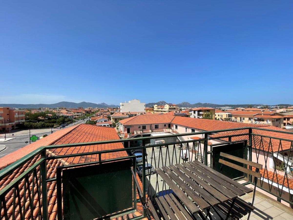 La Cupola 129 Daire Olbia Dış mekan fotoğraf